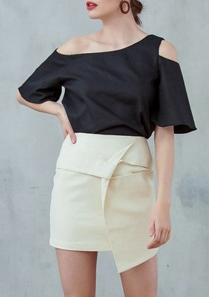 Asymetric black top
