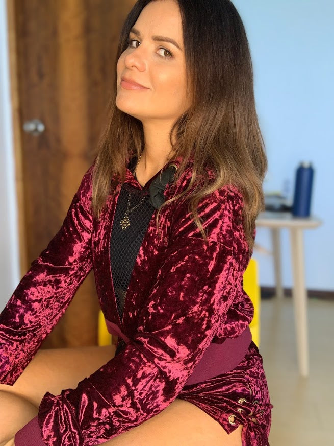Set of wine velvet hoodie with shorts